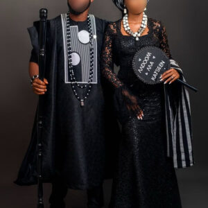 Pagne Tissé Africain "Fierté Ancestrale" - Tissu Béninois Rouge, Noir & Blanc pour Célébration Royale